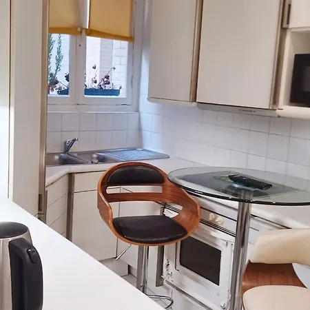 Cosy à * Parigi